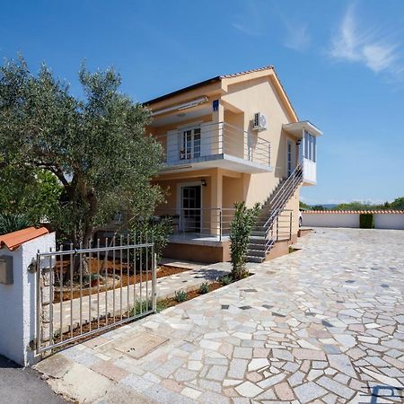 Apartmani Bakran Krk Town Esterno foto