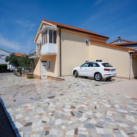 Apartmani Bakran Krk Town Esterno foto