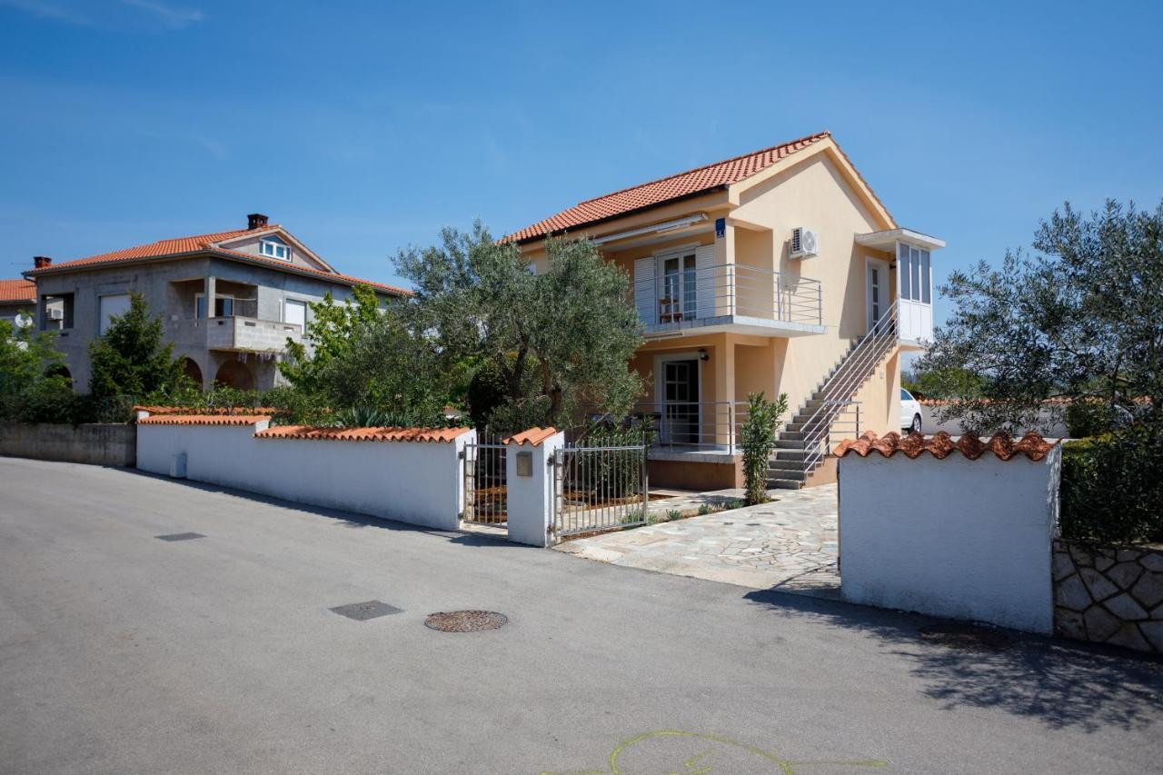Apartmani Bakran Krk Town Esterno foto