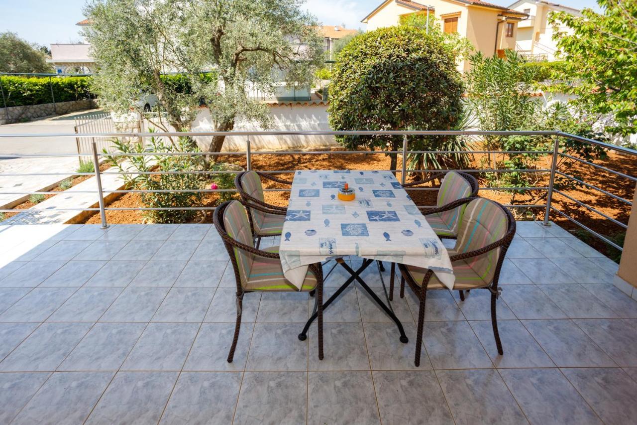 Apartmani Bakran Krk Town Esterno foto