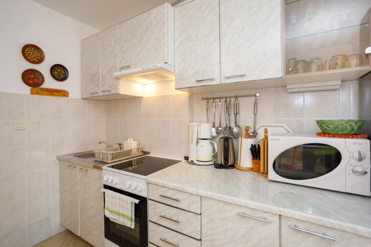 Apartmani Bakran Krk Town Esterno foto