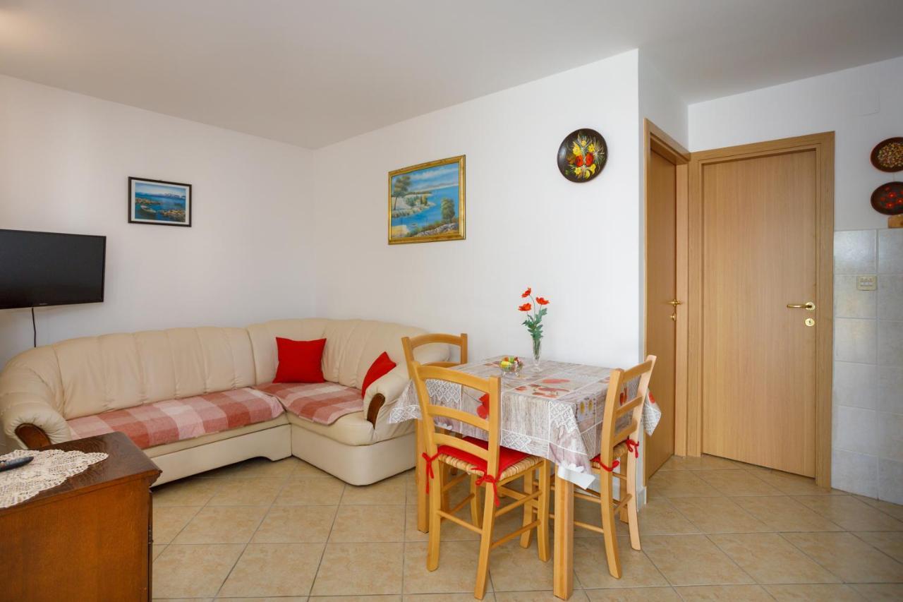 Apartmani Bakran Krk Town Esterno foto