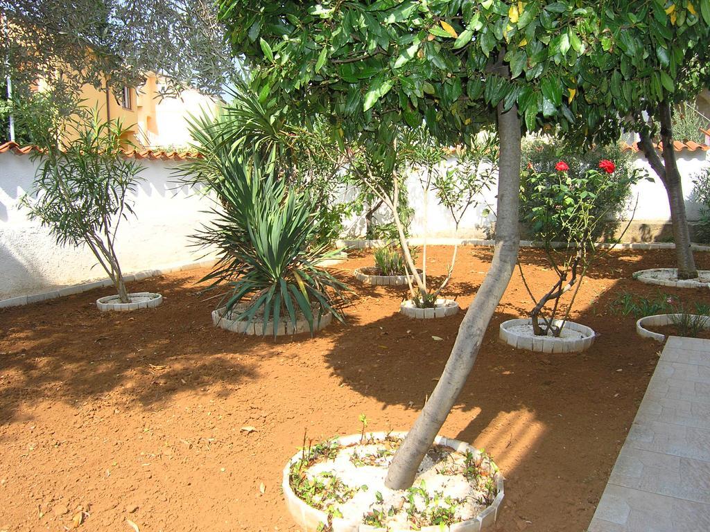 Apartmani Bakran Krk Town Esterno foto